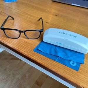 Felix Gray blue light blocking glasses